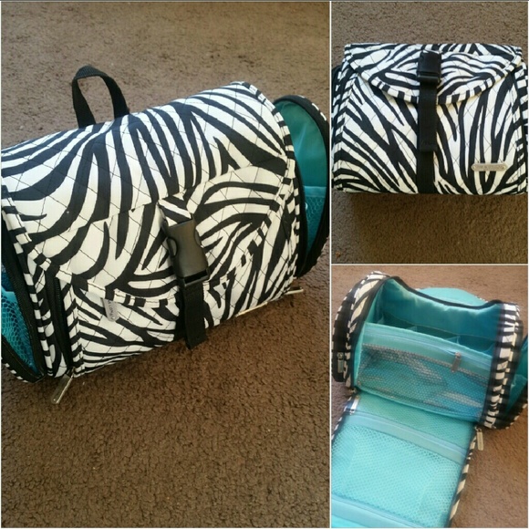 travelon Handbags - 🎁🎁🎁TRAVELON BAG..SOOO CUTE