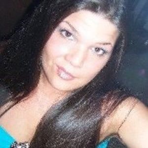 Meet your Posher, Danyelle