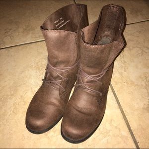 Final SALE! Perfect boots for Xmas!! 🎅🏻🎁