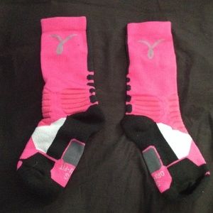 Breast cancer awareness Nike elite socks
