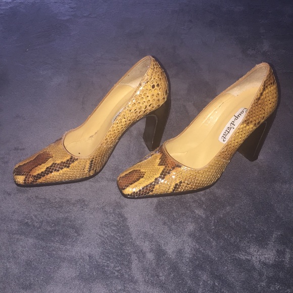 Heels 👠 - Picture 3 of 4