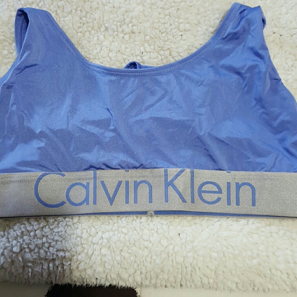 Flash Sale! Size M Calvin Klein sports bra