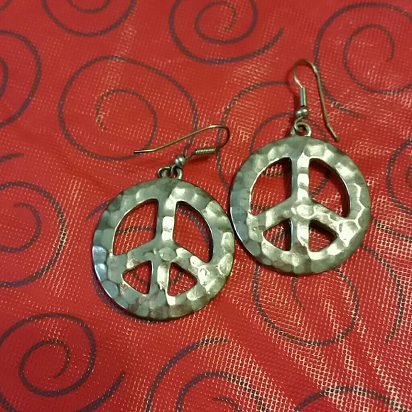 Peace Sign Earrings - Picture 1 of 1