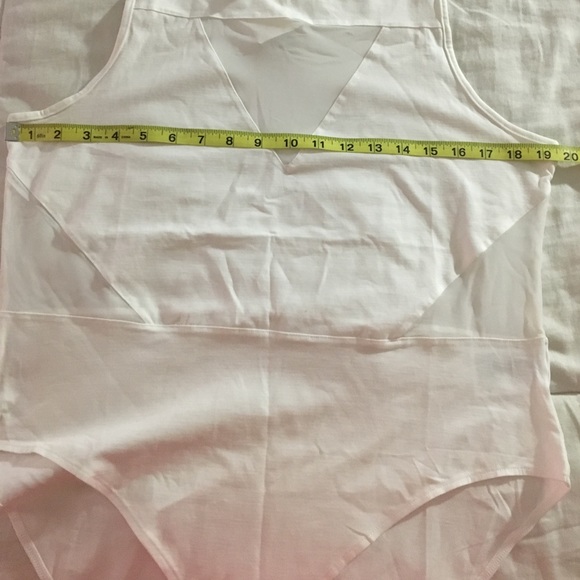 H&M bodysuit with mesh cutouts - Picture 4 of 4