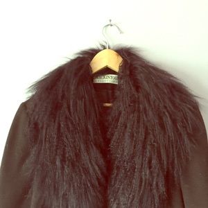 Wool coat Mongolian fur collar, gorgeous!