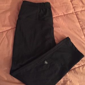 Black mesh workout capris
