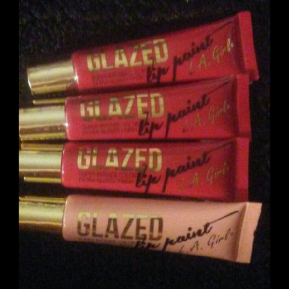 La Girls Lip Paint