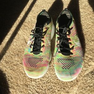 Nike Flyknit Zoom size 8