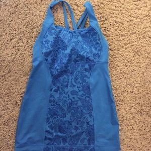 LuluLemon Size 2 Workout top