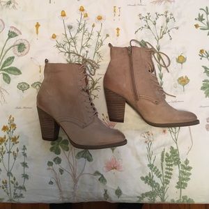 Lace-Up Booties Shoemint