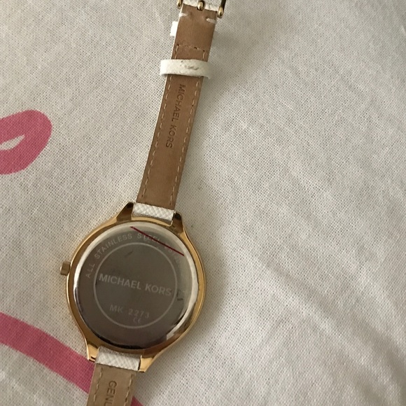 Michael Kors Slim Runaway White Leather Watch gold - Picture 4 of 4
