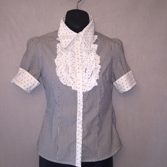 Blouse - Picture 2 of 3