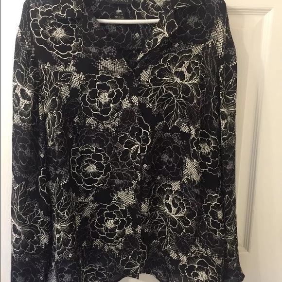 lane bryant 100% Silk Floral Button Down Blouse - Picture 4 of 4