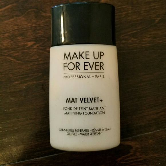 MakeUp Forever Foundation