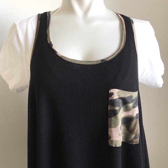 New -Black Olive Top - Picture 3 of 4