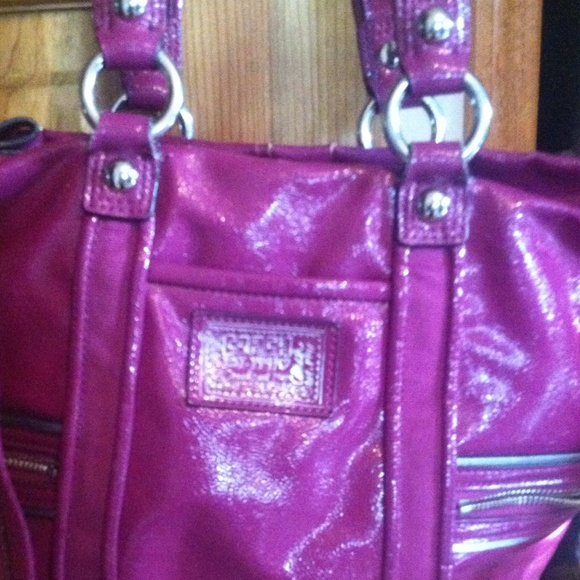 Authentic Coach purse - Picture 3 of 4
