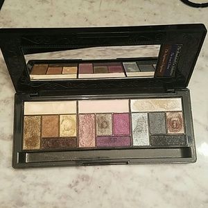 !!! SOLD !!! Too Faced the return of Sexy