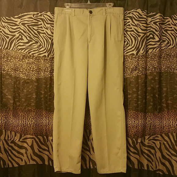 Men's Lee khaki dress pants, size 34x30