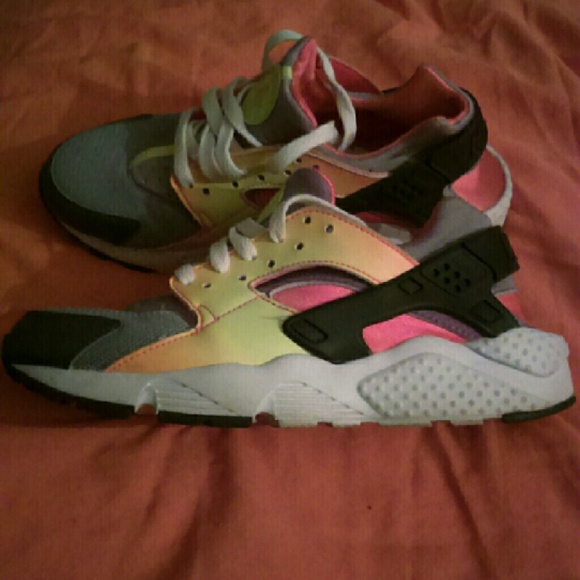 Ombre Huaraches 💘