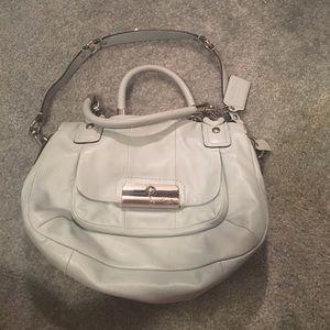 AUTHENTIC COACH SHOULDER PURSE