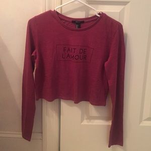 maroon graphic long sleeved crop top