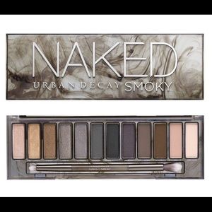 Urban decay naked smokey palette