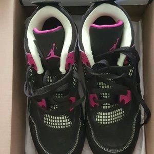 Girls Jordan Retro 4