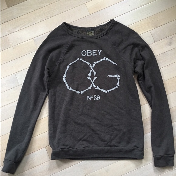 Obey sweatshirt