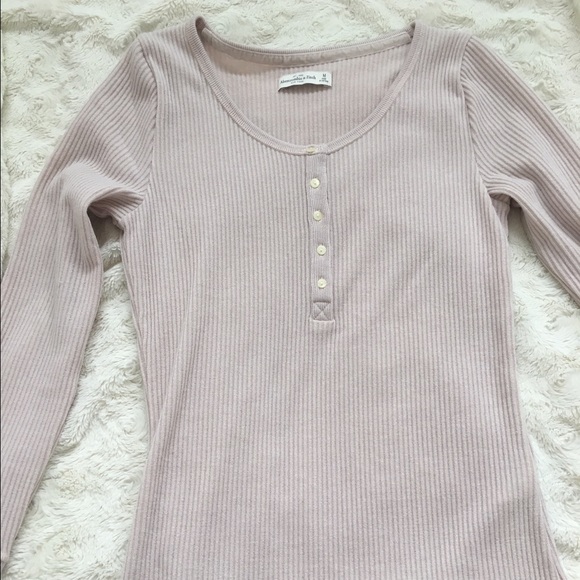Abercrombie pink sweater knit Henley top