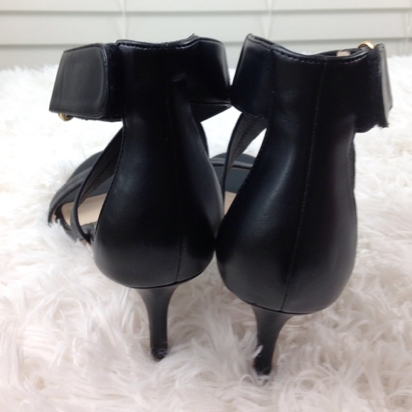 New Steven By Steve Madden Heels - image 4