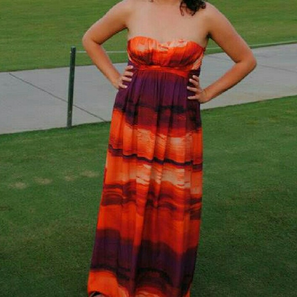 Strapless Flowy Maxi Dress