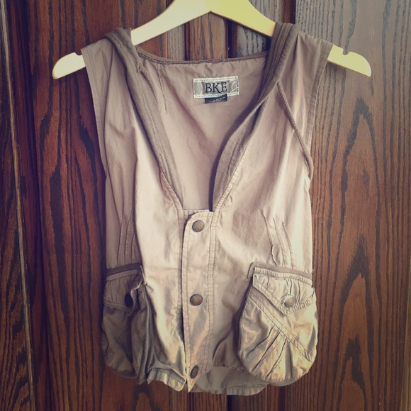 BKE VEST