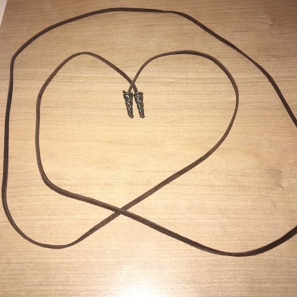 Leather Necklace/Choker - Picture 3 of 3