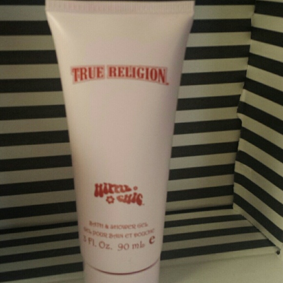 True Religion Hippie Chic shower gel