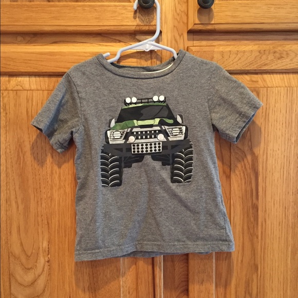 T shirt