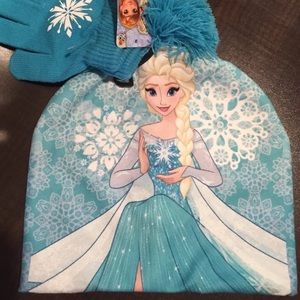 💠LAST ONE💠 Frozen Elsa Girl Beanie w/ Gloves