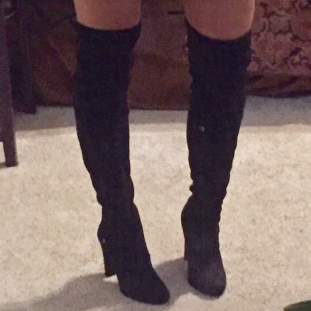 Over the knee black suede boots size 9