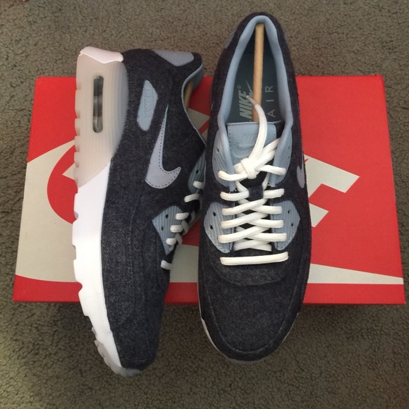 {Nike} Air Max 90 Ultra PRM - Picture 3 of 5