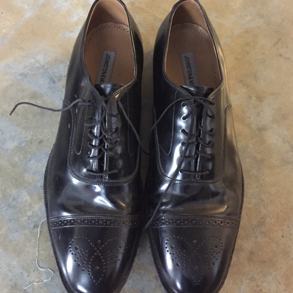 Johnston & Murphy black dress shoes