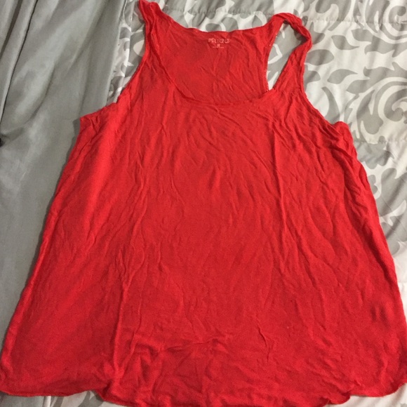 Mudd flowly reddish orange top