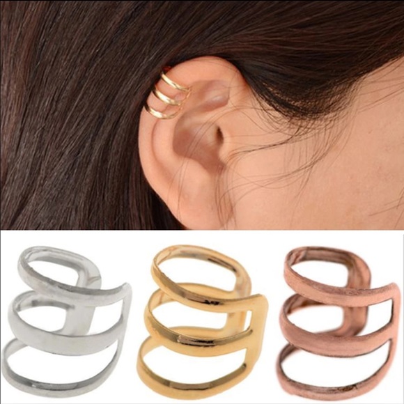 Silver tone hollow chic ear cuff