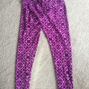 Lularoe TC leggings. Only worn 2x & washed once.