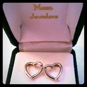 PRICE REDUCTIONSterling silver, real diamond studs