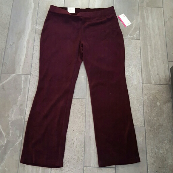 💥SOLD!!!!💥BOOT LEG SWEATPANTS - Picture 3 of 4