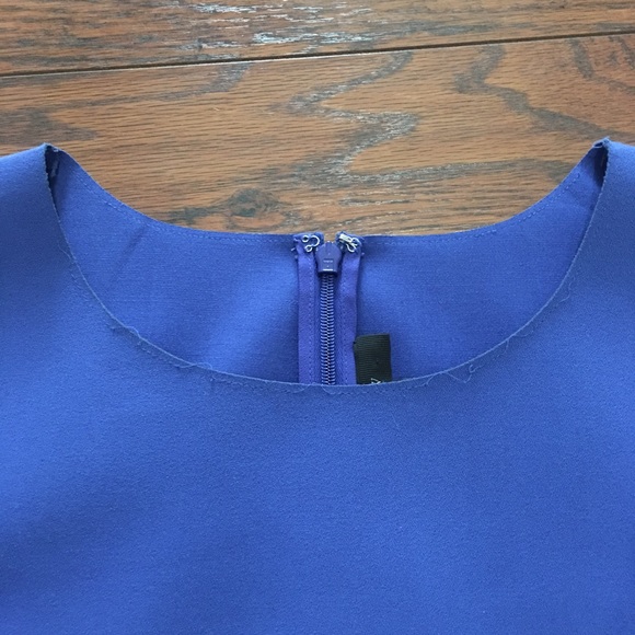 J. Crew Womenโs Royal Blue Sleeveless Scalloped Shift Dress Size 12 - Picture 3 of 3