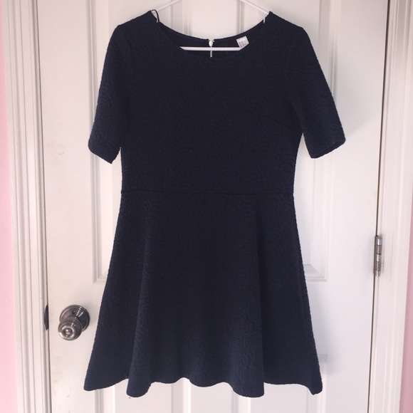 Short Sleeve Comfy Party Dress - Picture 1 of 1