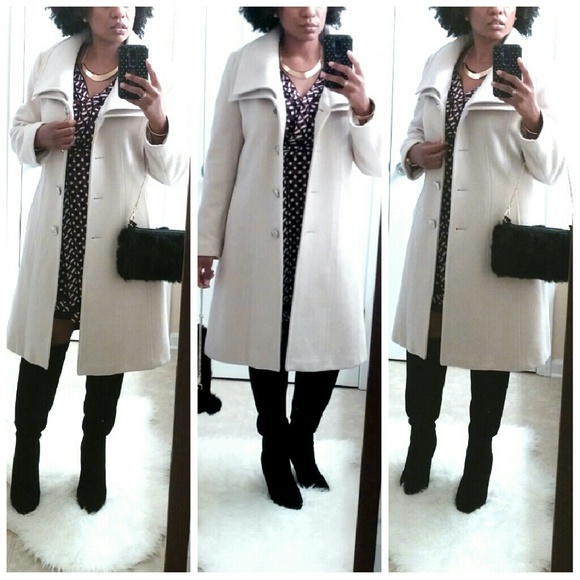 Calvin Klein Jackets & Blazers - ✨SALE❗°Calvin Klein° Beige Double Collar Wool Coat