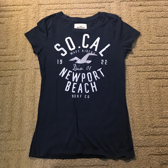 Hollister tee