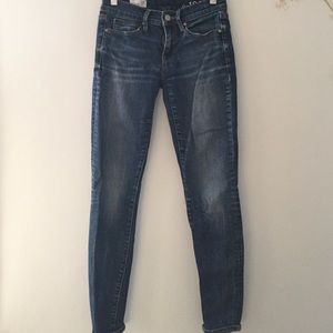 THE best skinny jeans from Gap, size 24