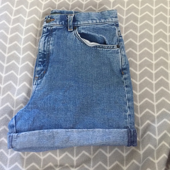 Vintage High waisted Shorts